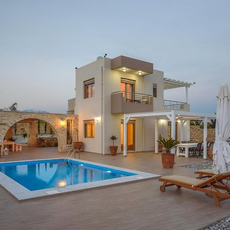Golden Sky Villa Kamilárion Exteriér fotografie